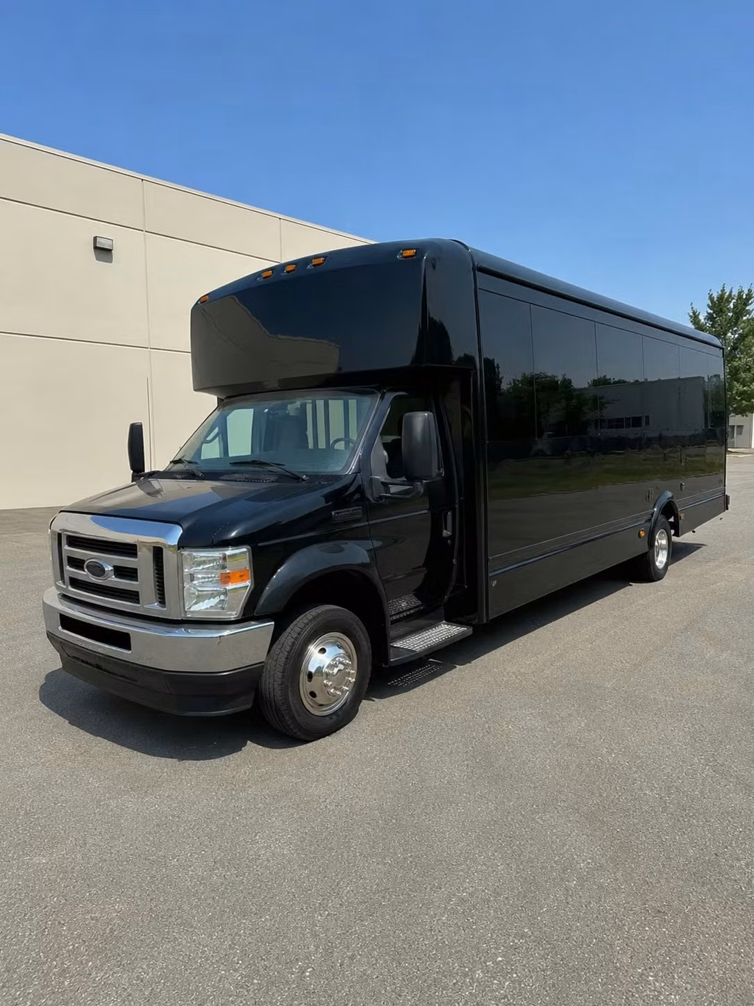 get a party bus or minibus for local pompano beach sports events and youth tournaments